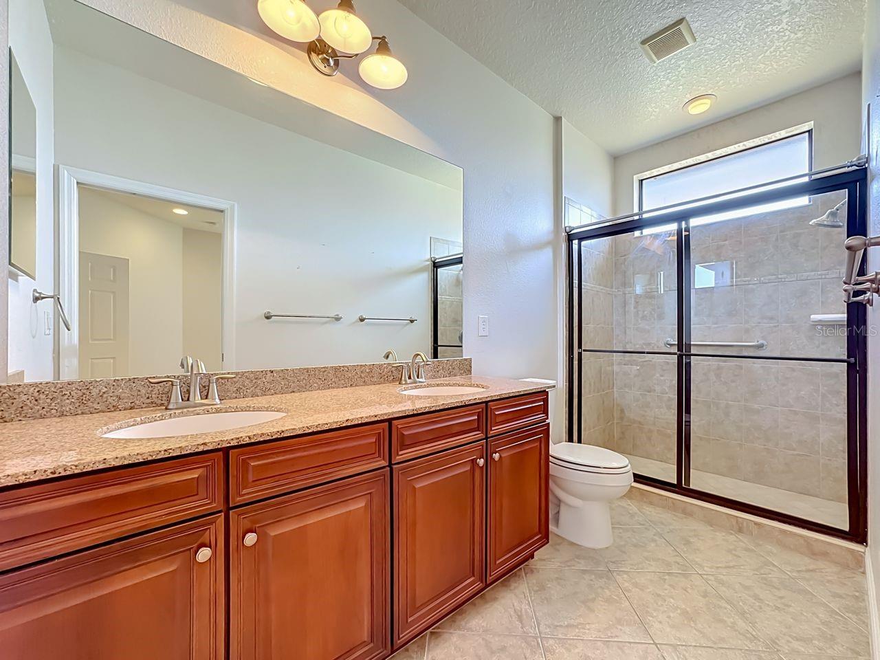 206 SHELL FALLS DR, APOLLO BEACH, FL, 33572