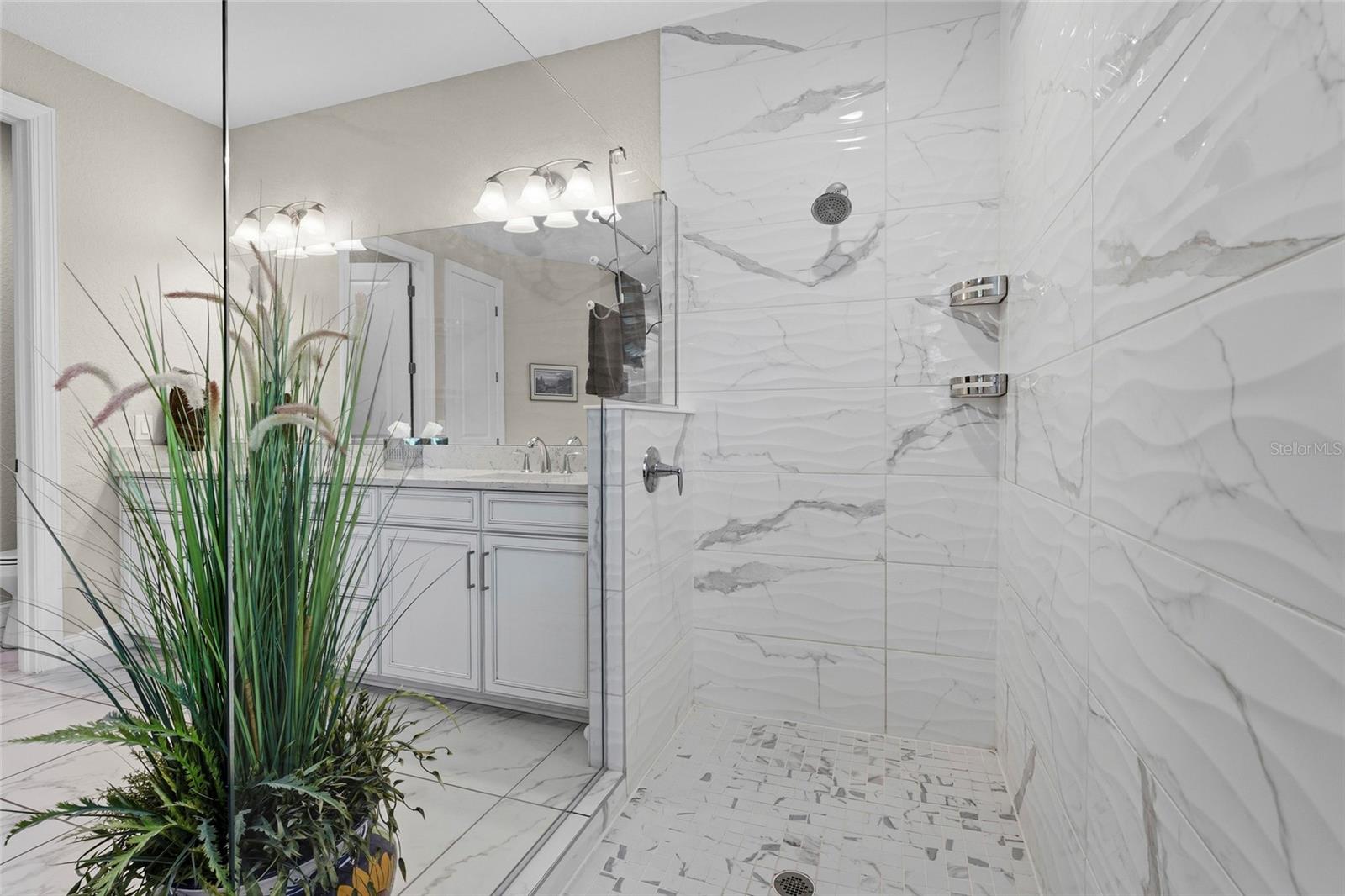 617 MISTIFLOWER CIR, NOKOMIS, FL, 34275