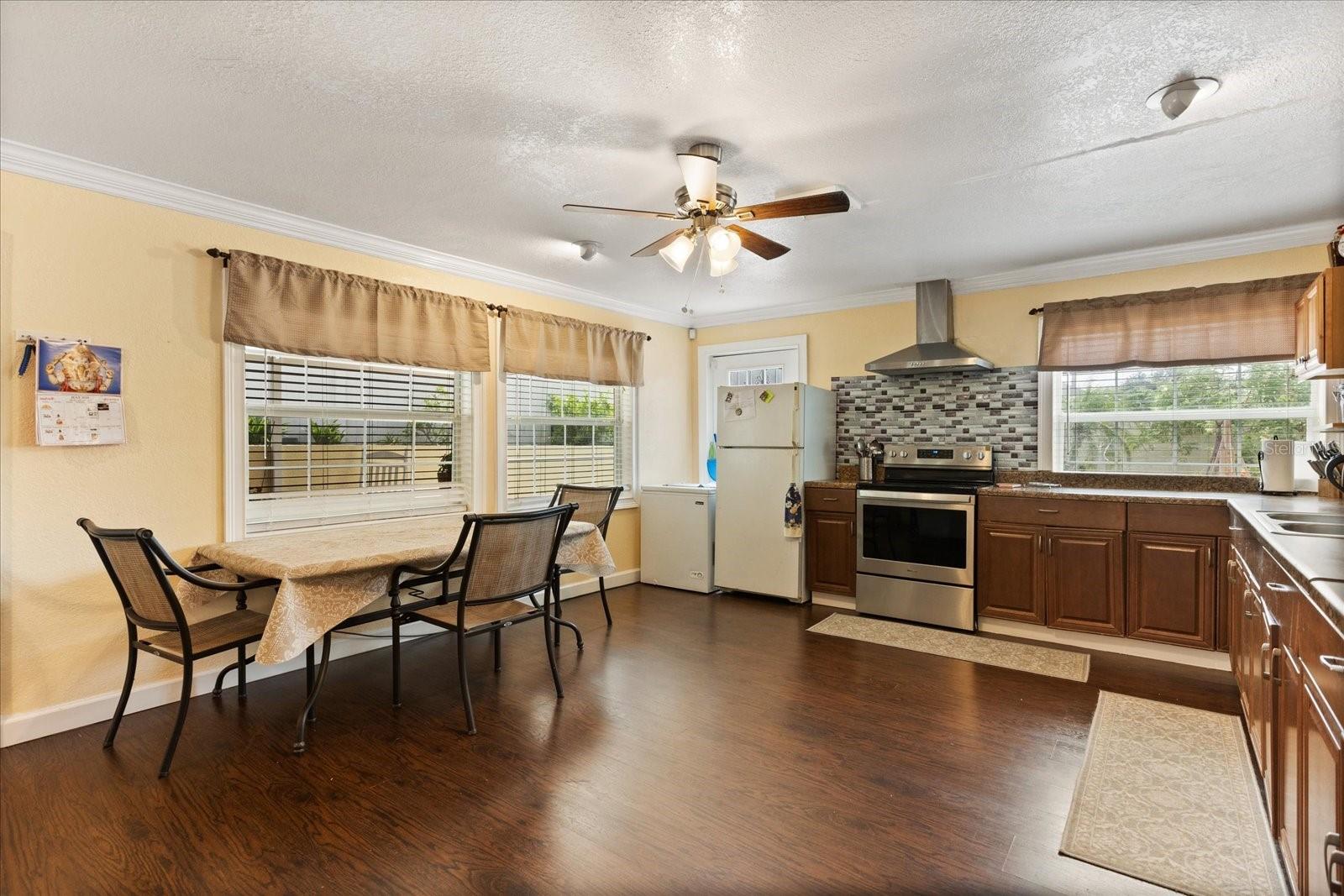 7407 COUNTRY RUN PKWY, ORLANDO, FL, 32818