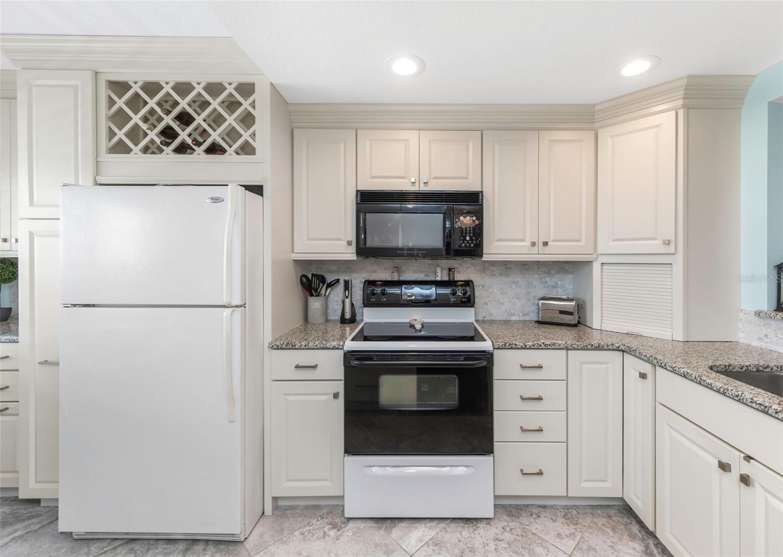 1324 PASADENA AVE S #607, SOUTH PASADENA, FL, 33707