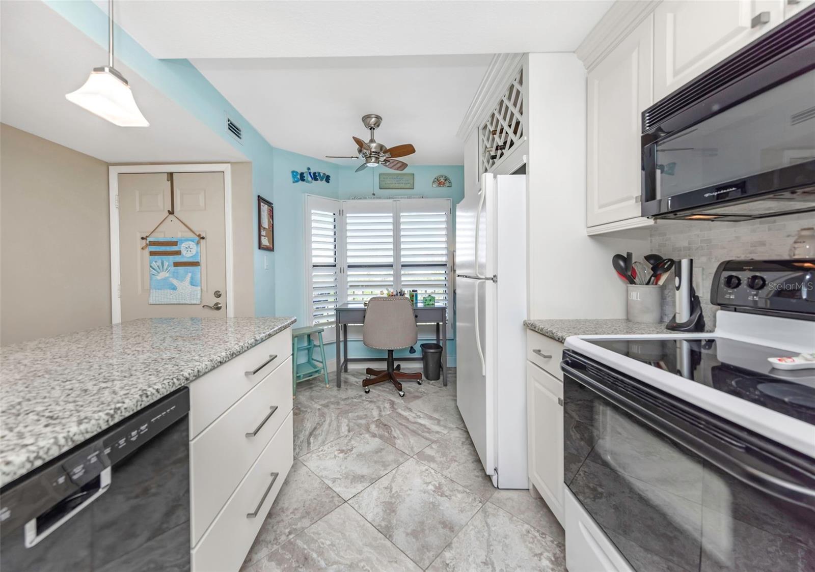 1324 PASADENA AVE S #607, SOUTH PASADENA, FL, 33707