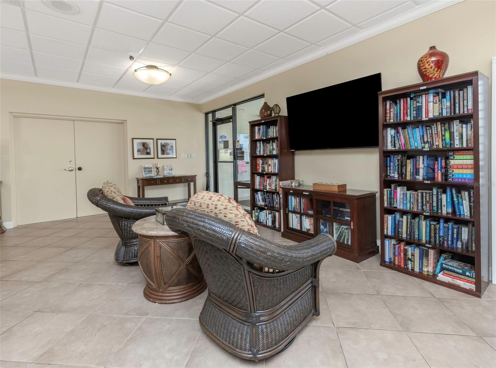 1324 PASADENA AVE S #607, SOUTH PASADENA, FL, 33707