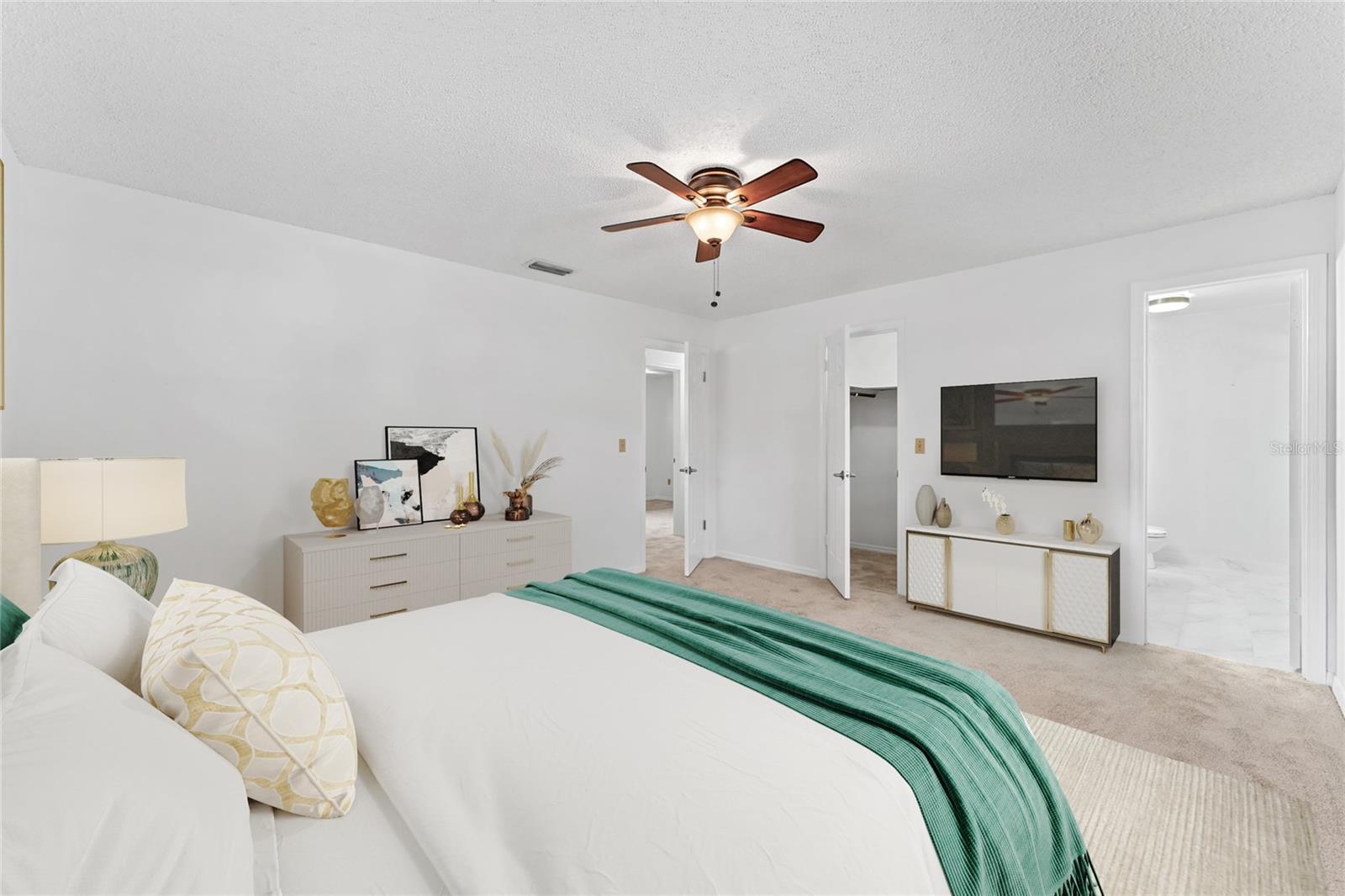 OAKTREE VILLAGE, ORLANDO, FL, 32808