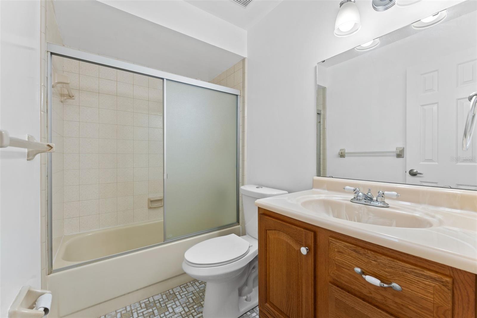 OAKTREE VILLAGE, ORLANDO, FL, 32808
