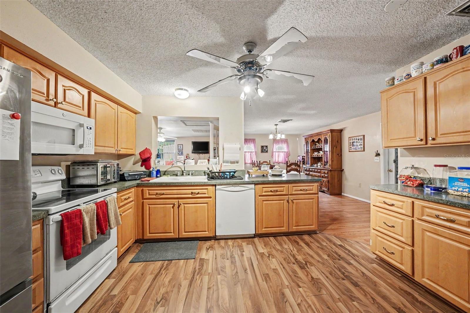 12706 WHISPER CIR, HUDSON, FL, 34667