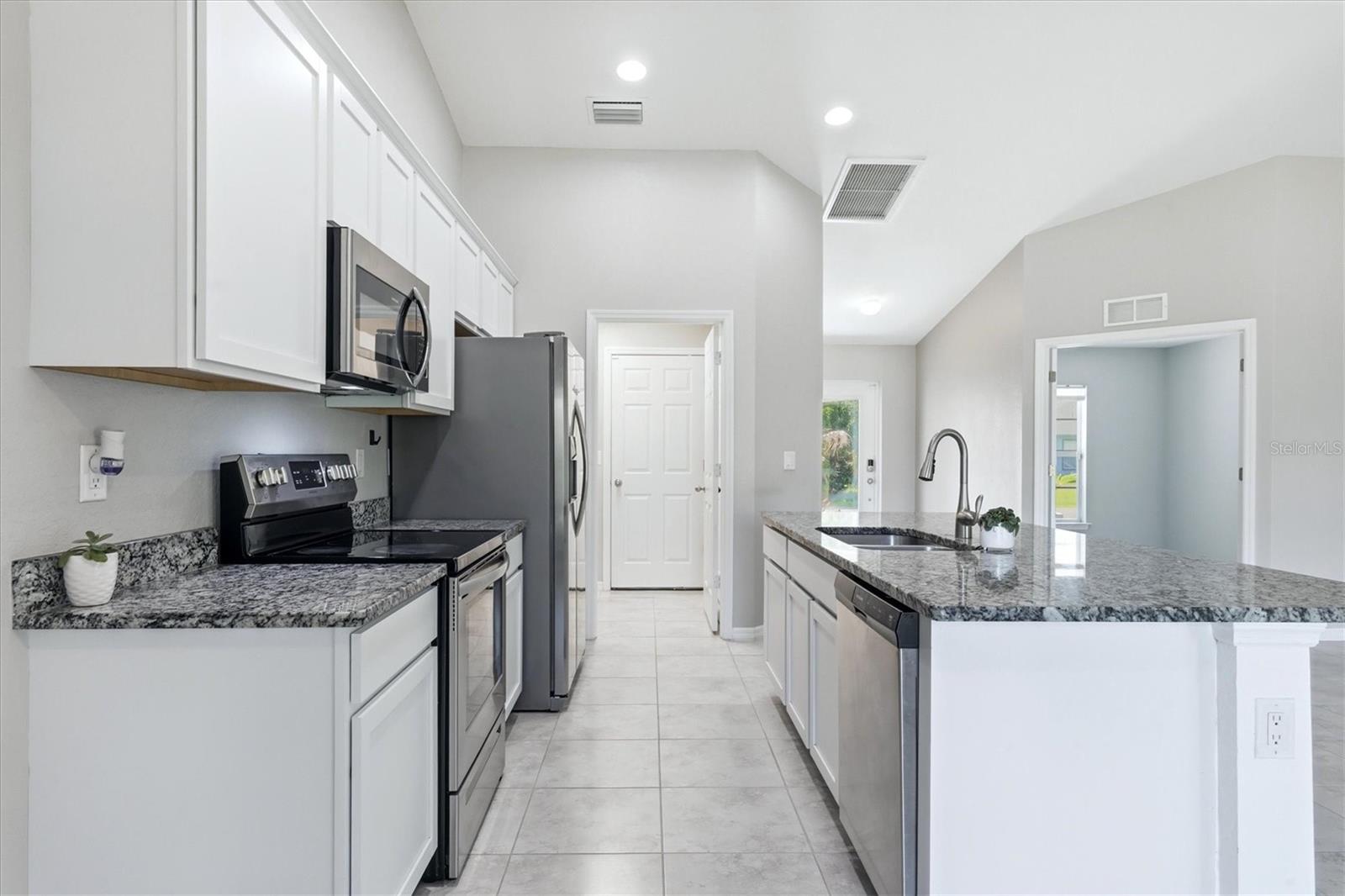 6211 TEDDER ST, PORT CHARLOTTE, FL, 33981