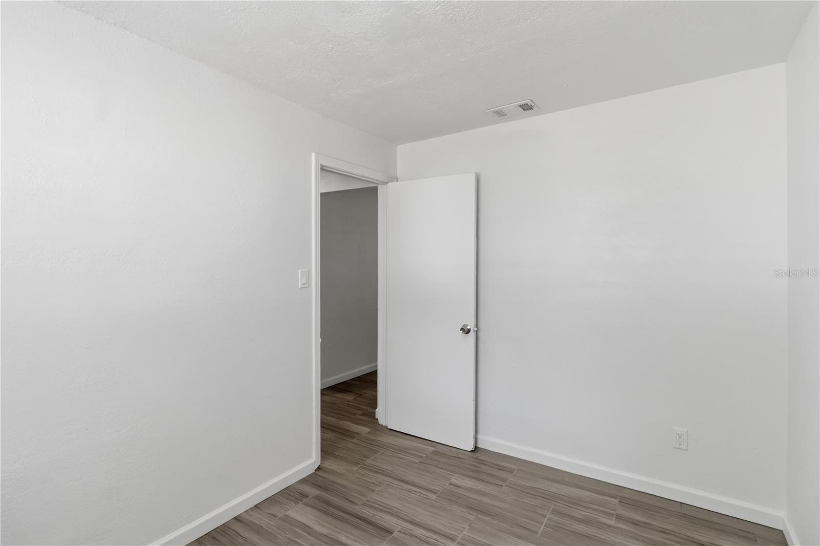 2702 E 98TH AVE, TAMPA, FL, 33612
