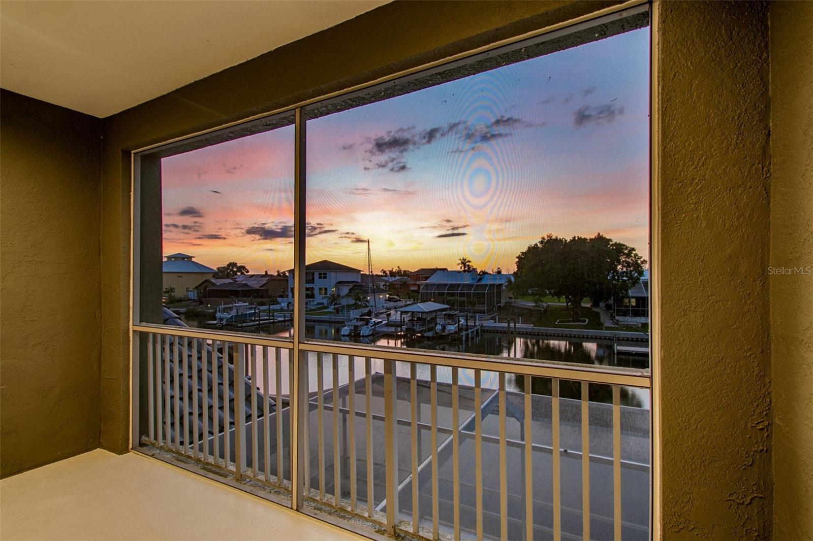 703 BUNKER VIEW DR, APOLLO BEACH, FL, 33572