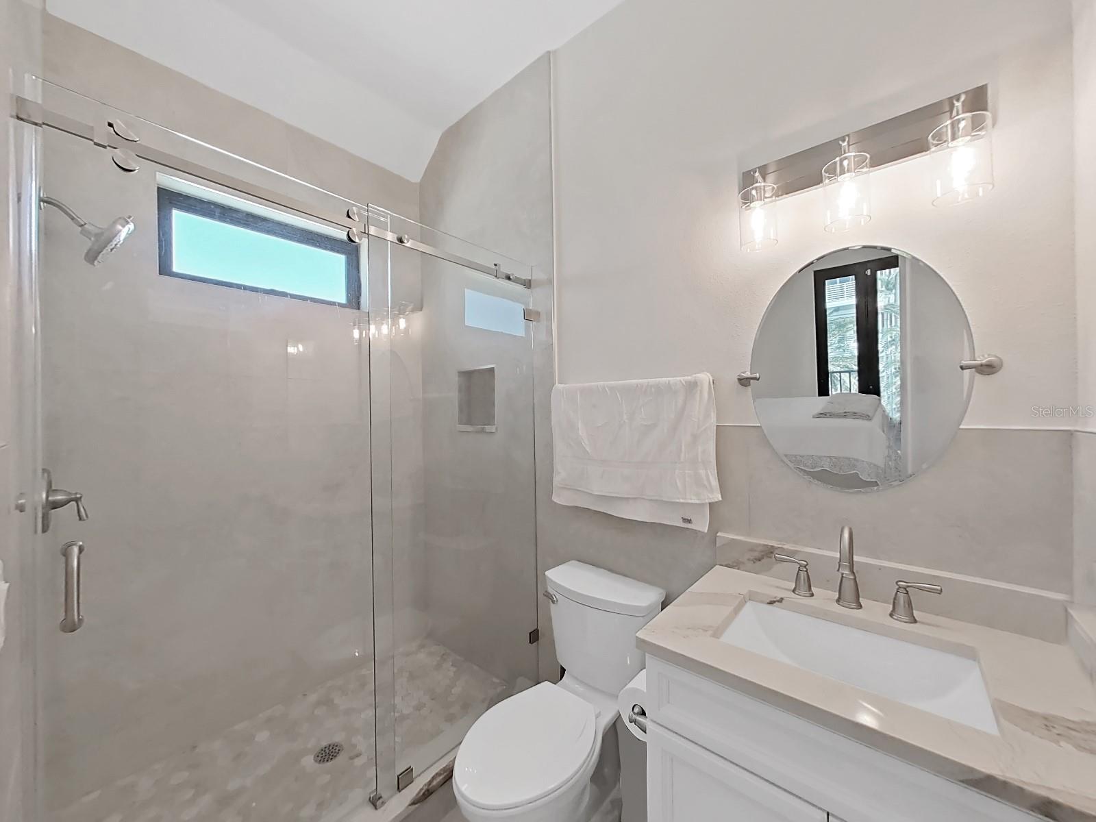 882 BAY POINT DR, MADEIRA BEACH, FL, 33708