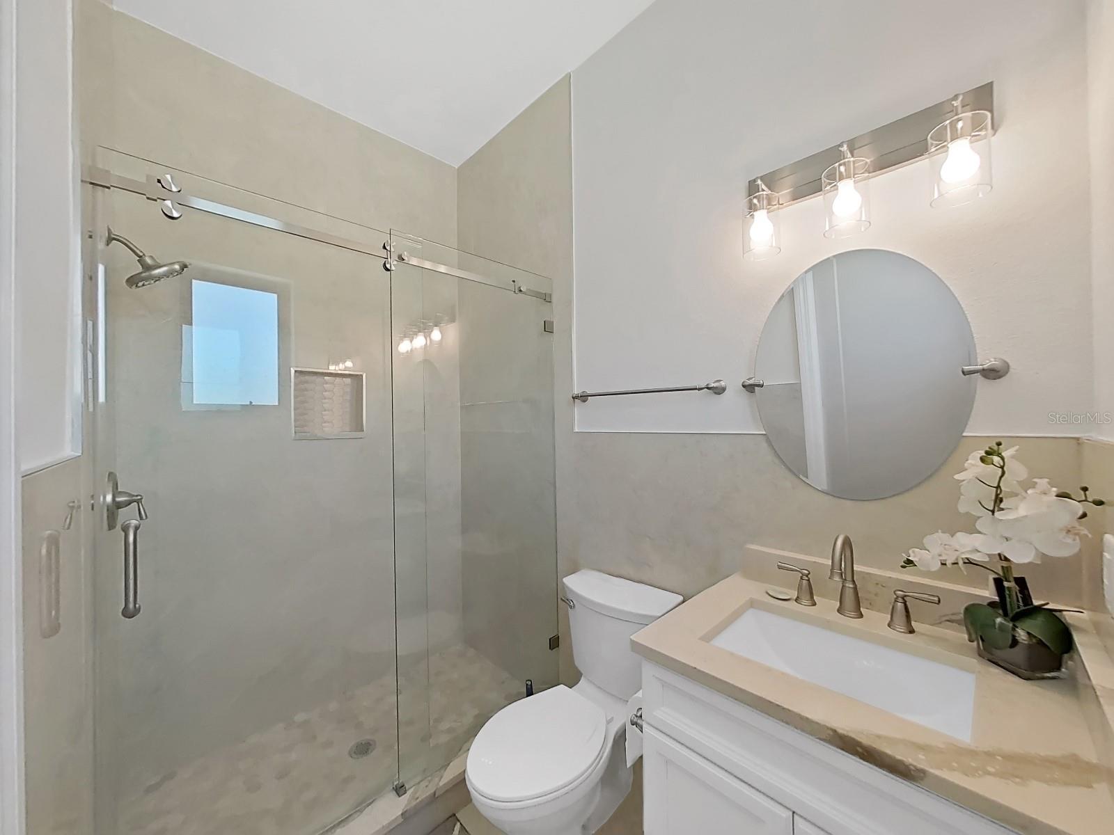 882 BAY POINT DR, MADEIRA BEACH, FL, 33708