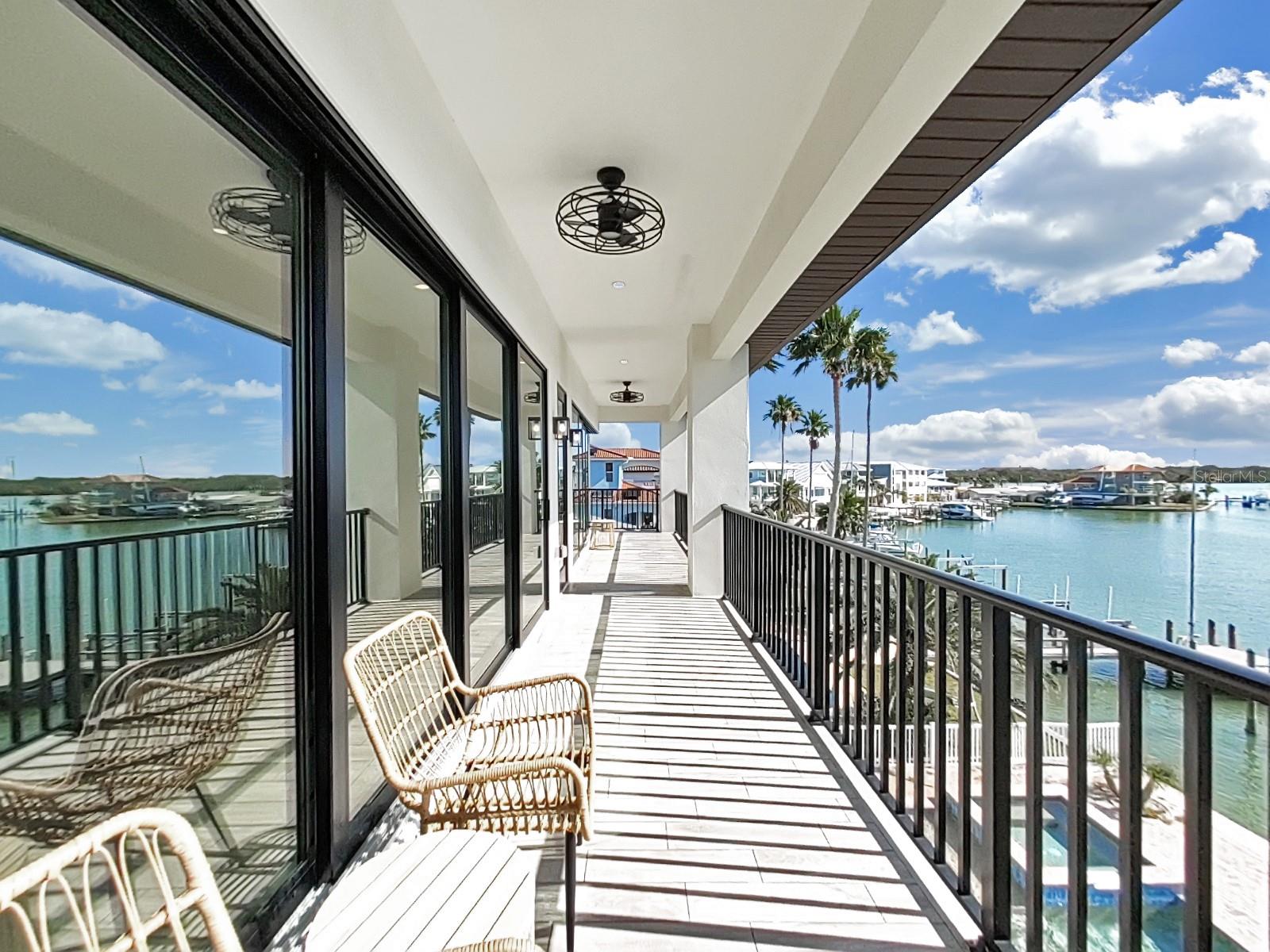 882 BAY POINT DR, MADEIRA BEACH, FL, 33708