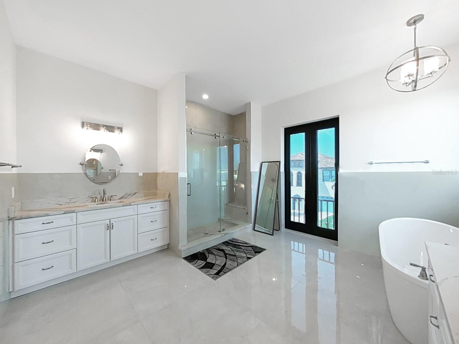 882 BAY POINT DR, MADEIRA BEACH, FL, 33708