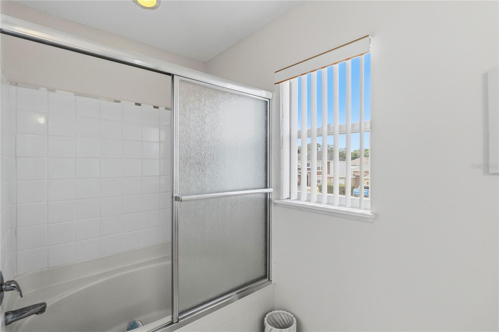 122 CARMEL BAY DR, SANFORD, FL, 32771