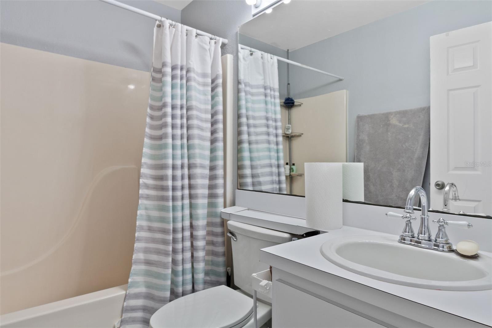 2330 SE ROYAL ISLE, WINTER HAVEN, FL, 33880