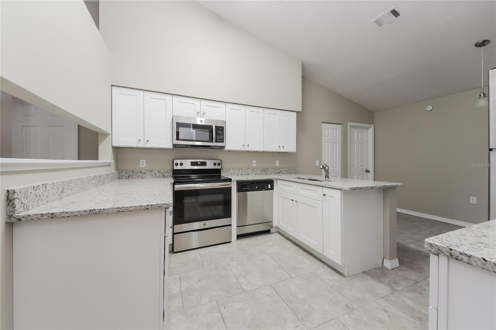 945 DELANO CT, KISSIMMEE, FL, 34758