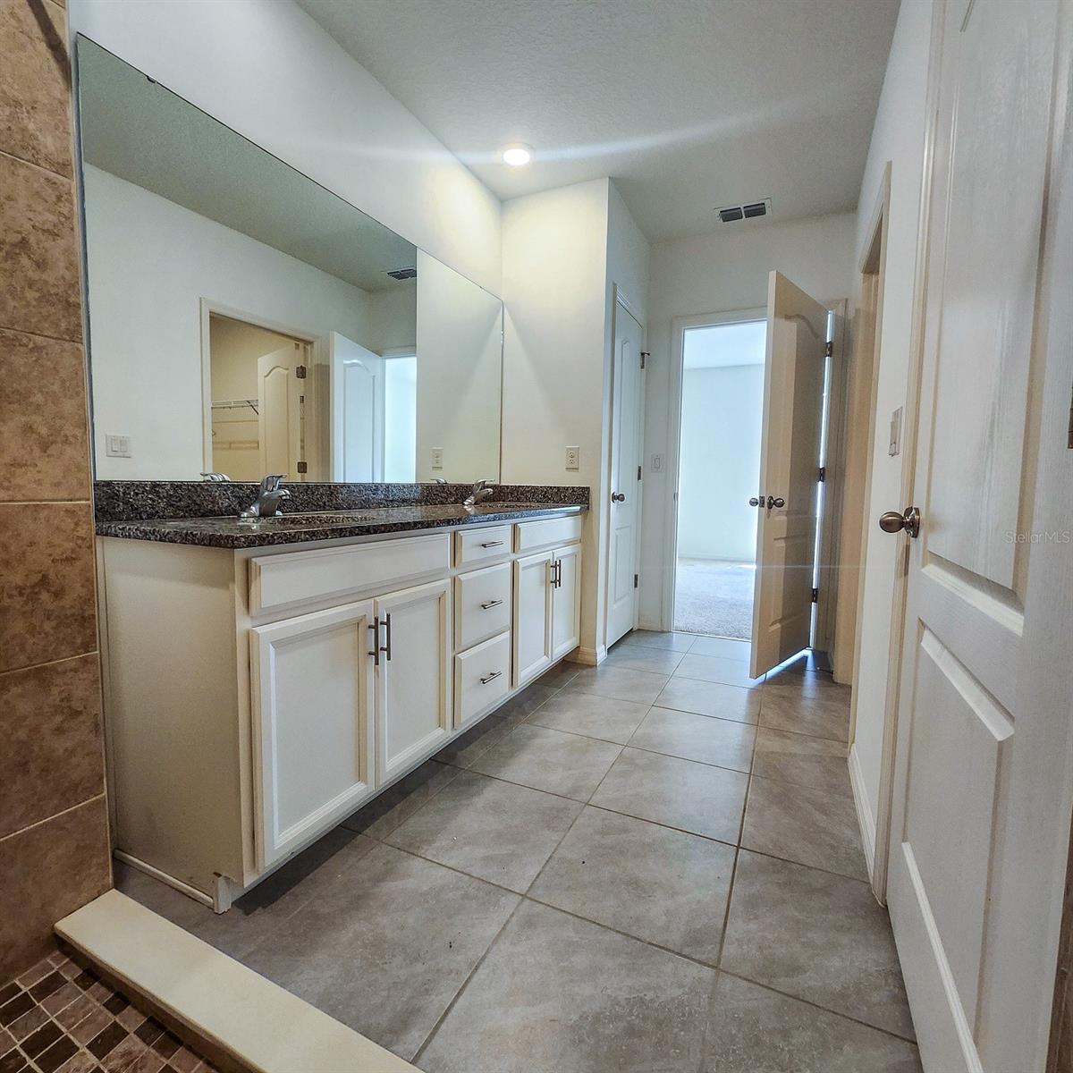 864 GUNNISON DR, ORANGE CITY, FL, 32763