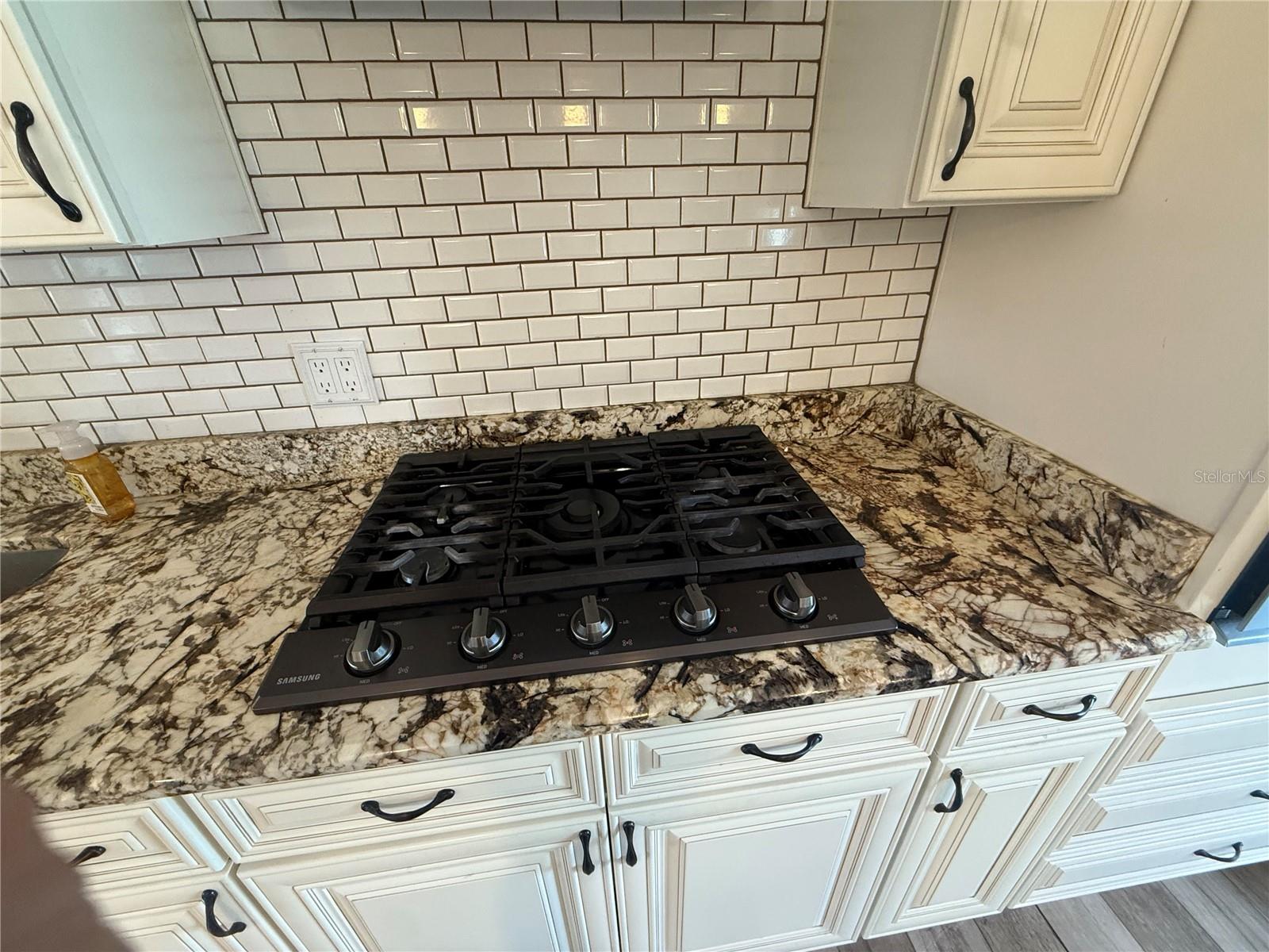 1410 SAXON BLVD, DELTONA, FL, 32725