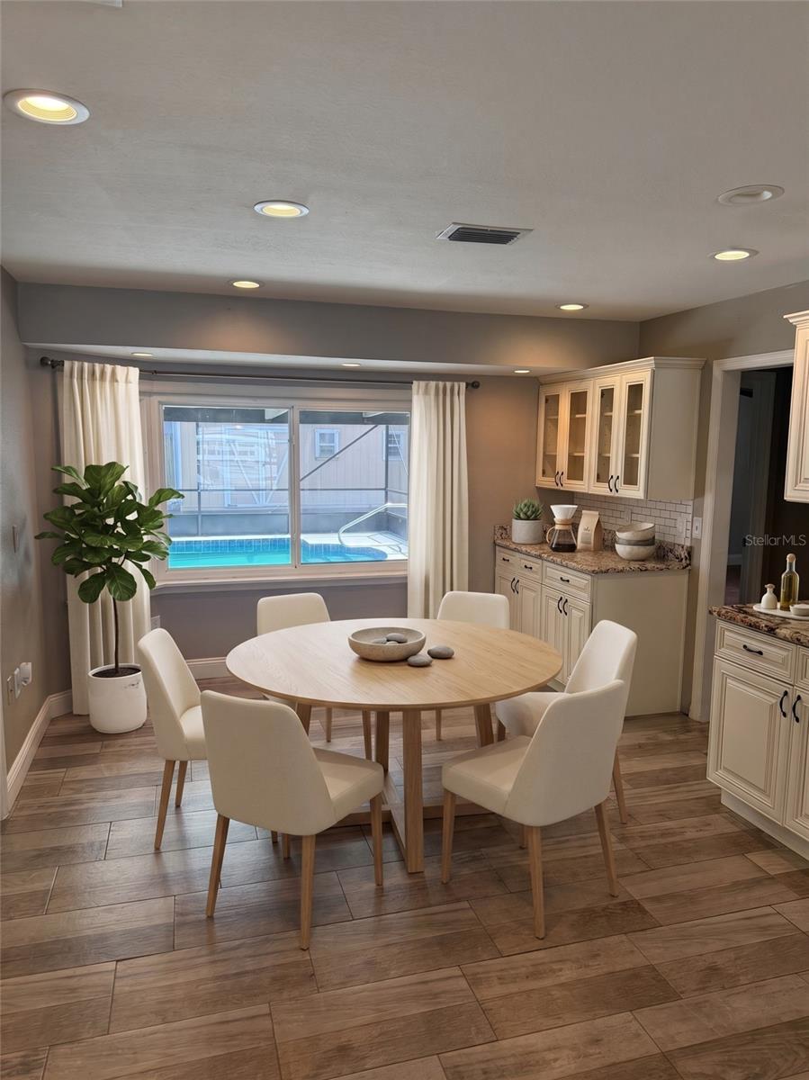 1410 SAXON BLVD, DELTONA, FL, 32725