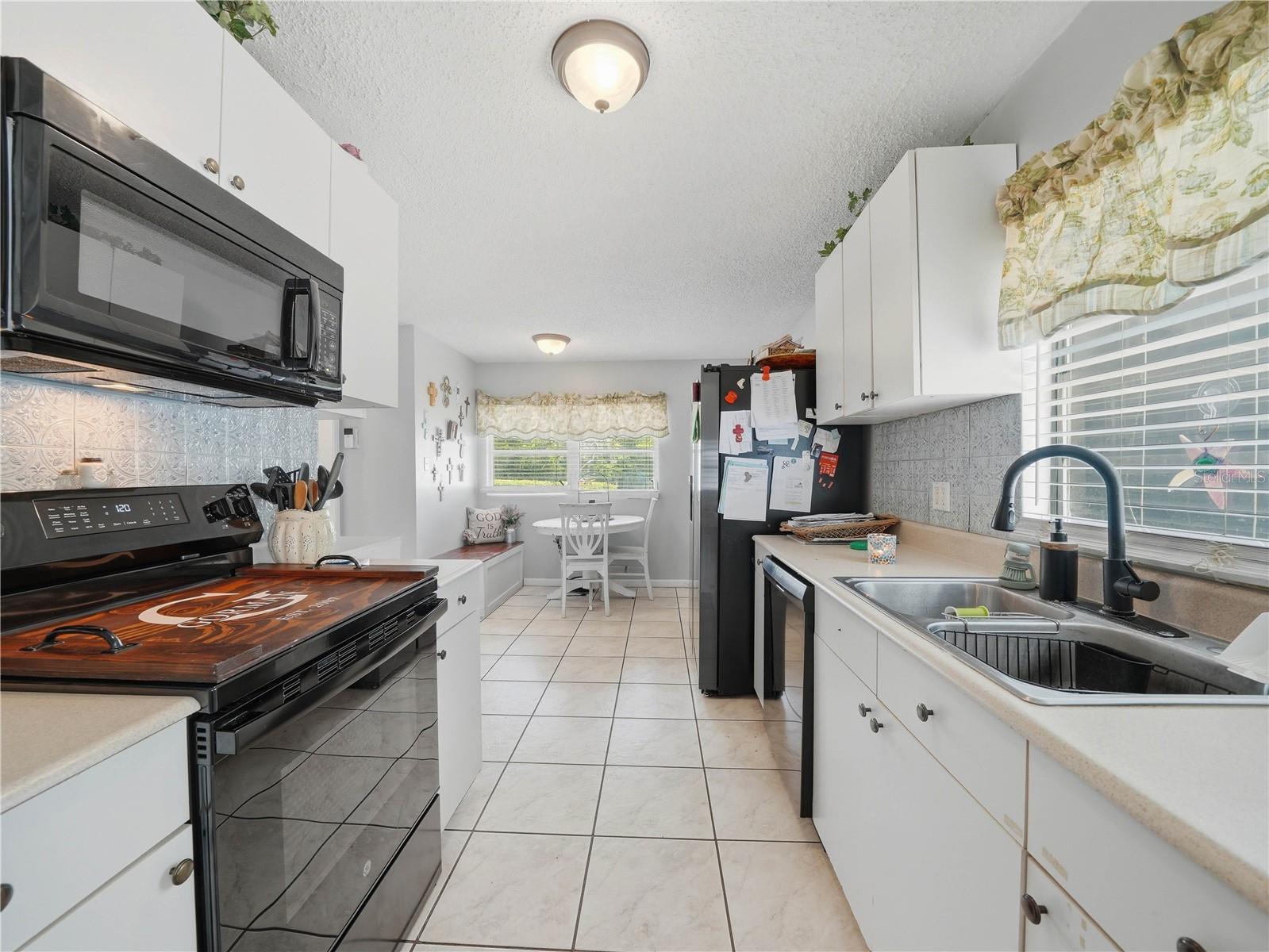 407 S 12TH ST, LAKE WALES, FL, 33853