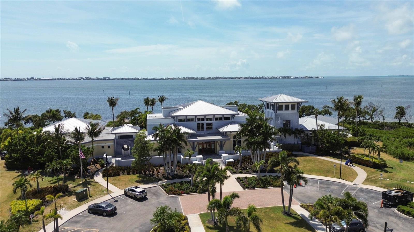 395 ARUBA CIR #102, BRADENTON, FL, 34209