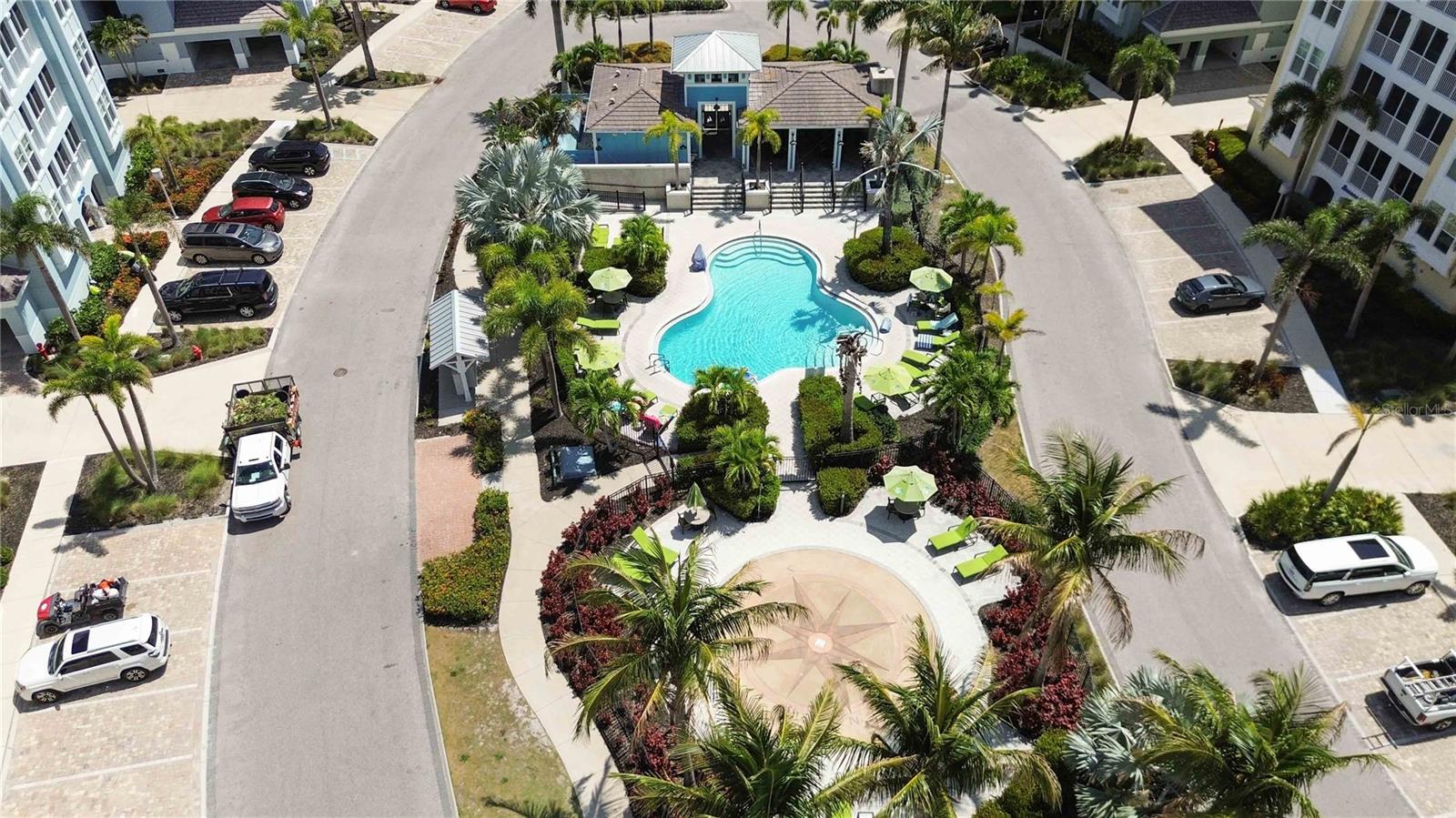 395 ARUBA CIR #102, BRADENTON, FL, 34209