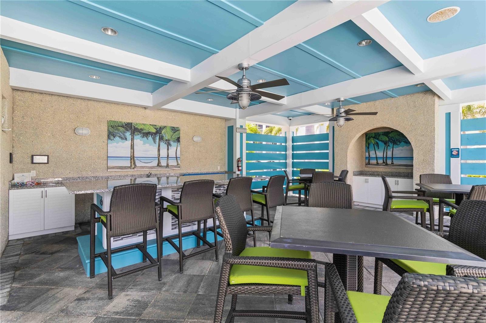 395 ARUBA CIR #102, BRADENTON, FL, 34209