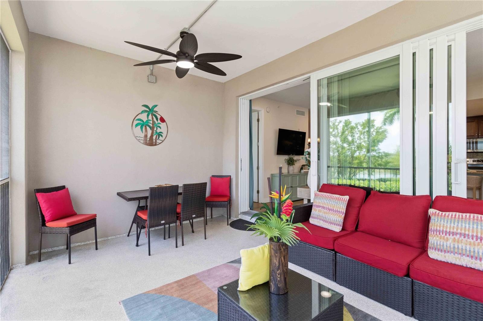 395 ARUBA CIR #102, BRADENTON, FL, 34209