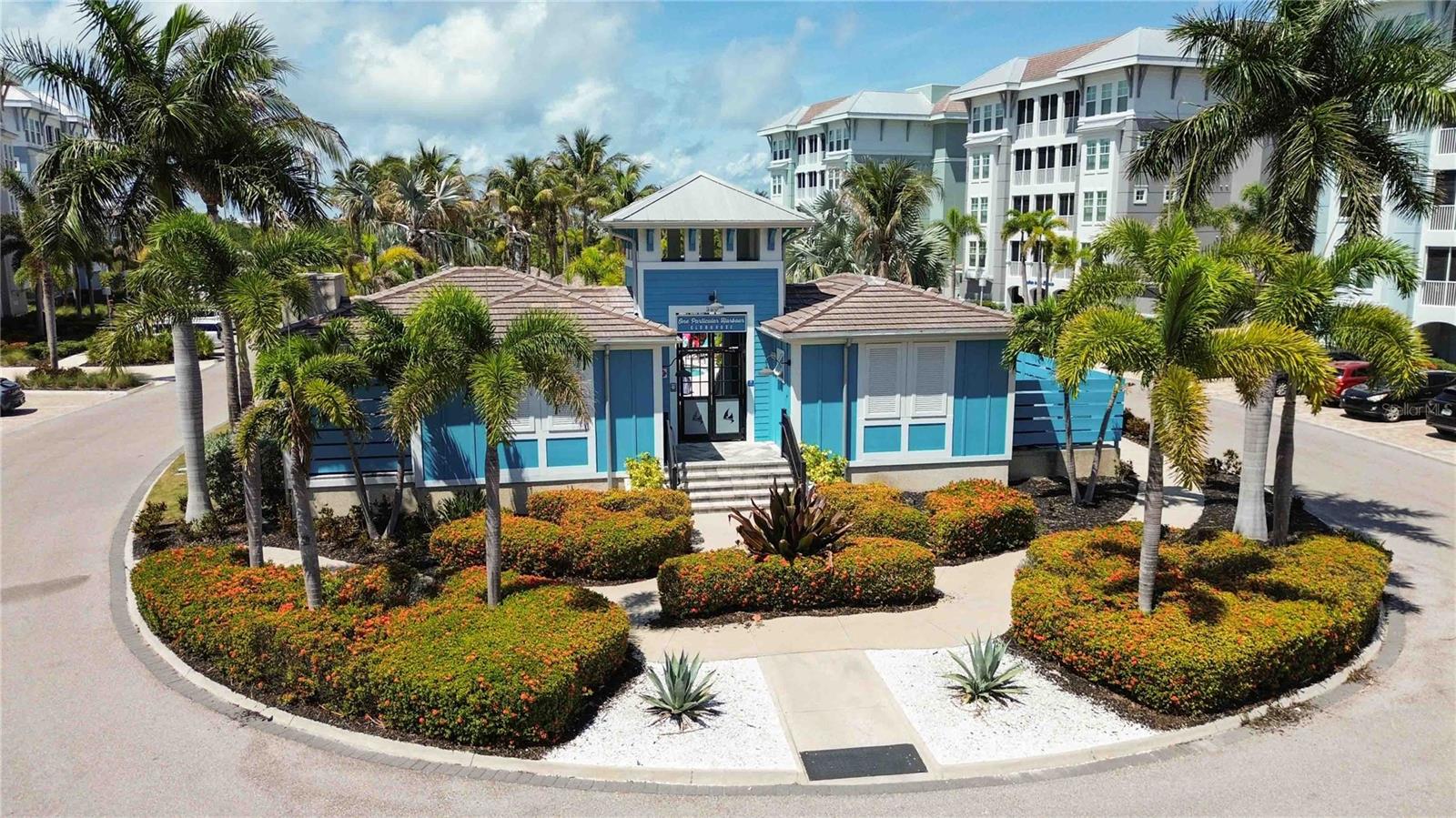 395 ARUBA CIR #102, BRADENTON, FL, 34209