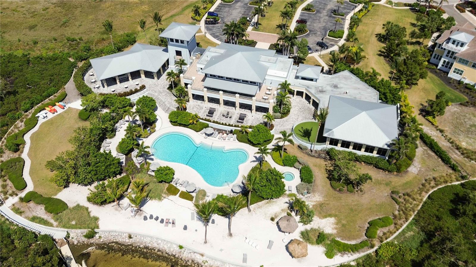 395 ARUBA CIR #102, BRADENTON, FL, 34209