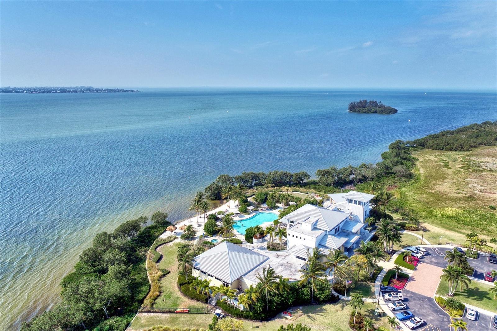 395 ARUBA CIR #102, BRADENTON, FL, 34209
