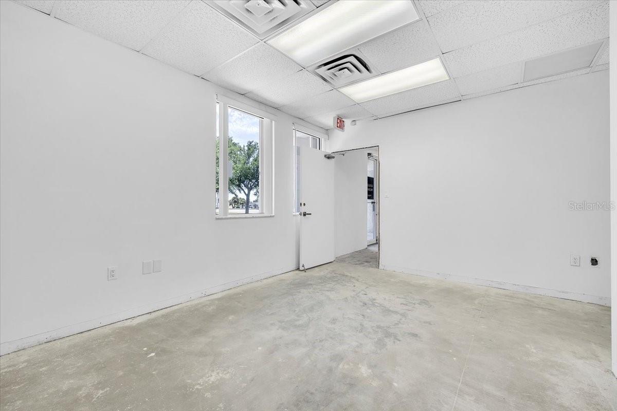 3300 TAMIAMI TRL #2, PORT CHARLOTTE, FL, 33952