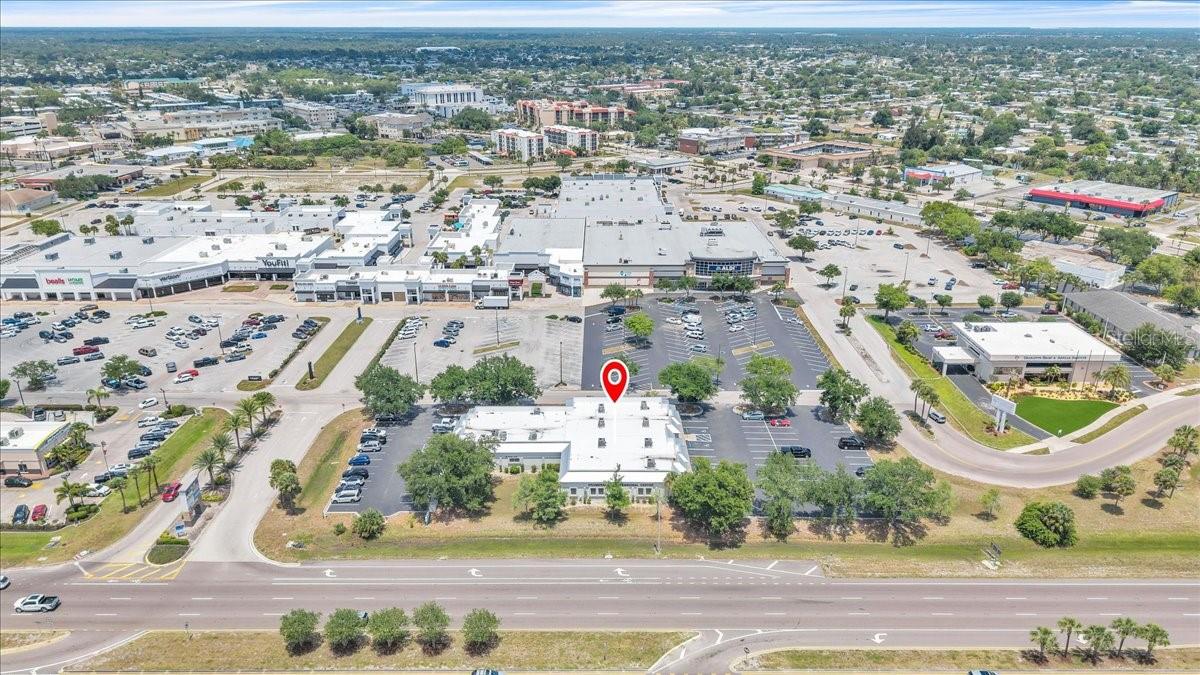 3300 TAMIAMI TRL #2, PORT CHARLOTTE, FL, 33952