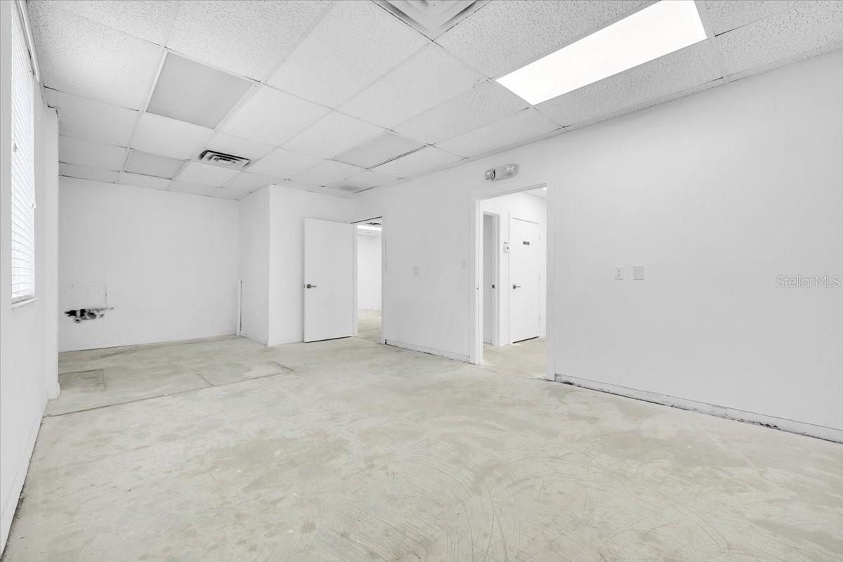 3300 TAMIAMI TRL #2, PORT CHARLOTTE, FL, 33952