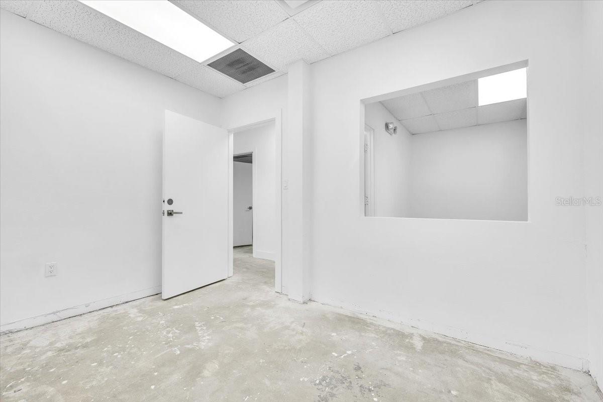 3300 TAMIAMI TRL #2, PORT CHARLOTTE, FL, 33952
