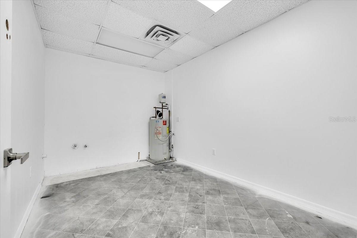 3300 TAMIAMI TRL #2, PORT CHARLOTTE, FL, 33952