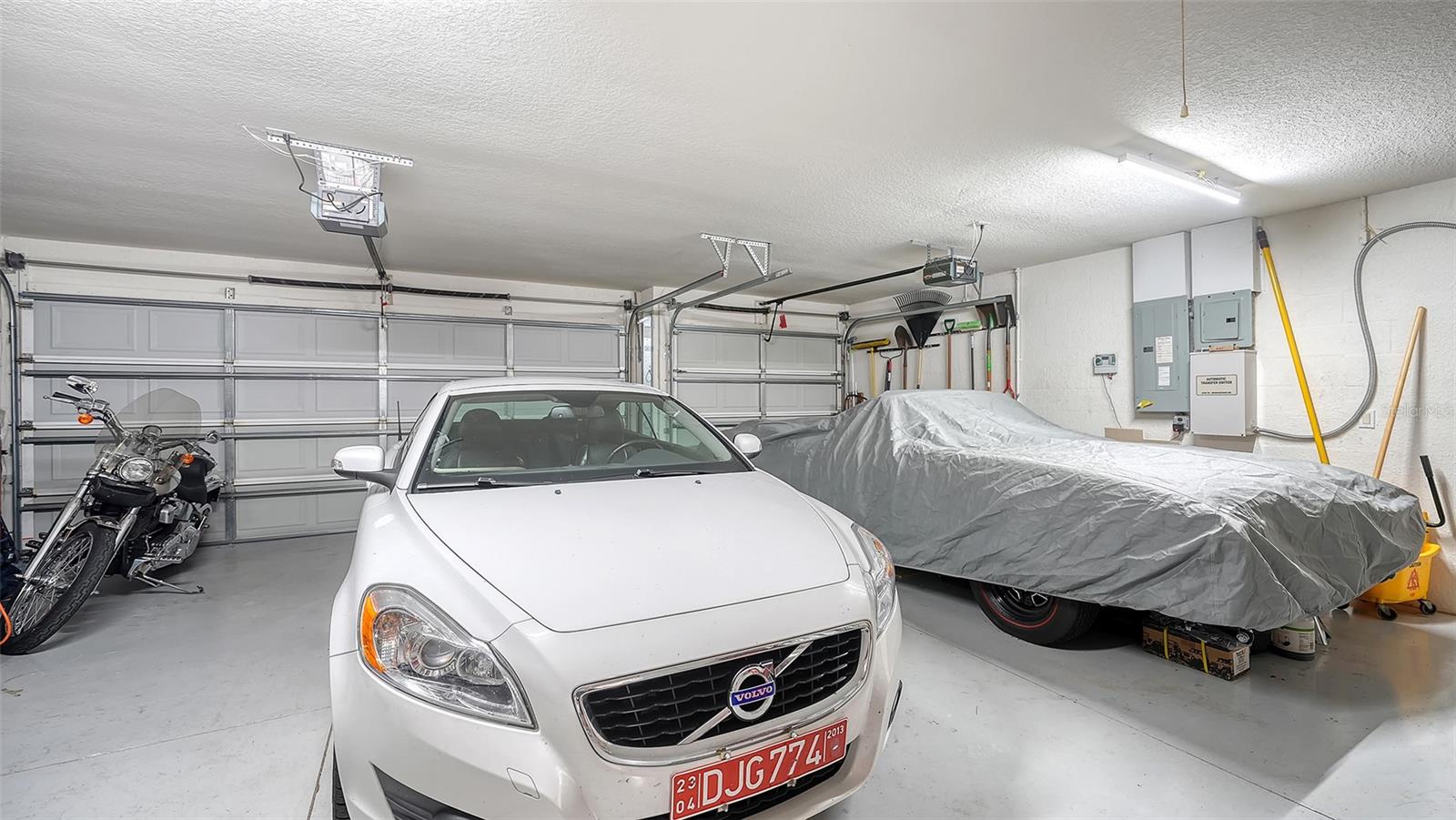 6148 PALOMINO CIR, BRADENTON, FL, 34201