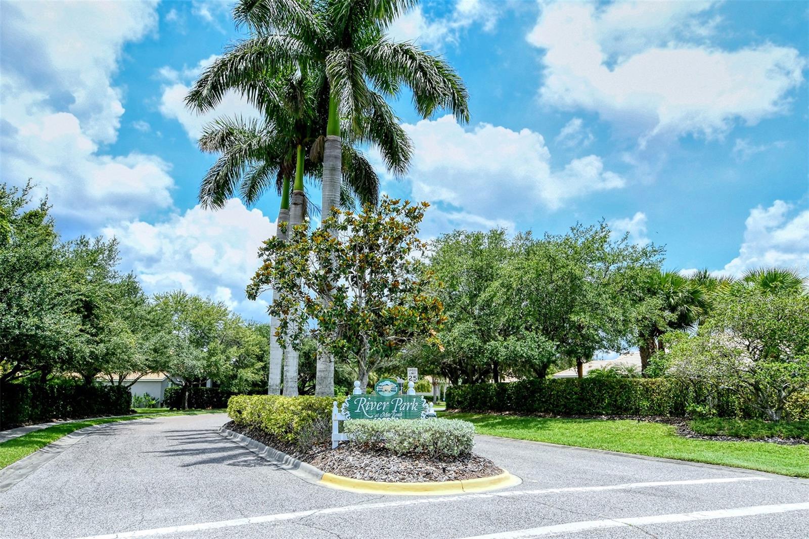 6148 PALOMINO CIR, BRADENTON, FL, 34201