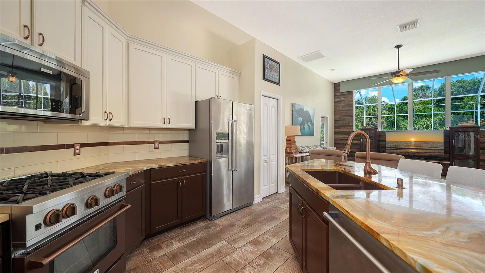 6148 PALOMINO CIR, BRADENTON, FL, 34201