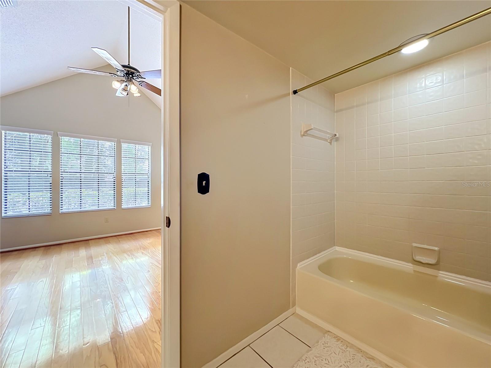 944 SOUTHRIDGE TRL, ALTAMONTE SPRINGS, FL, 32714