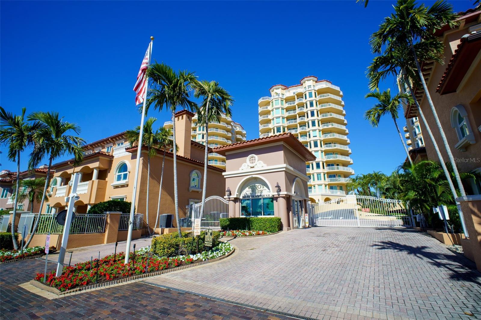 555 5TH AVE NE #1122, ST PETERSBURG, FL, 33701