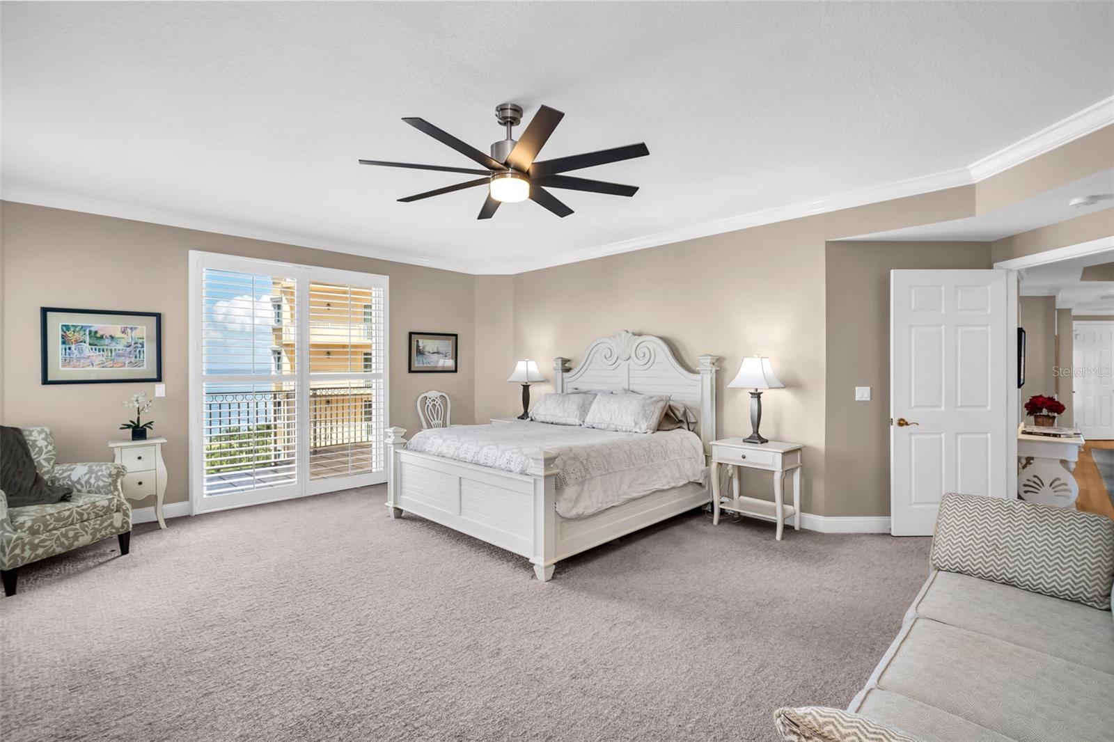 555 5TH AVE NE #1122, ST PETERSBURG, FL, 33701