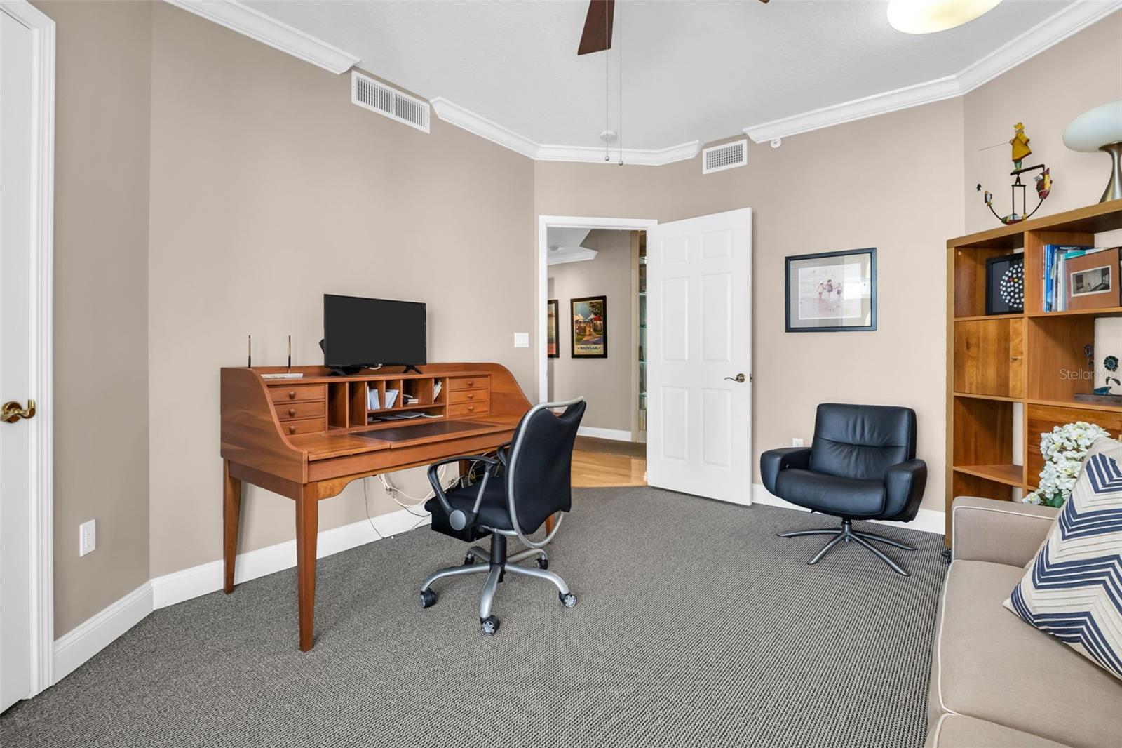 555 5TH AVE NE #1122, ST PETERSBURG, FL, 33701