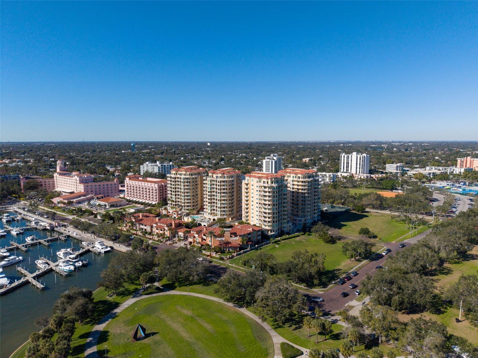 555 5TH AVE NE #1122, ST PETERSBURG, FL, 33701