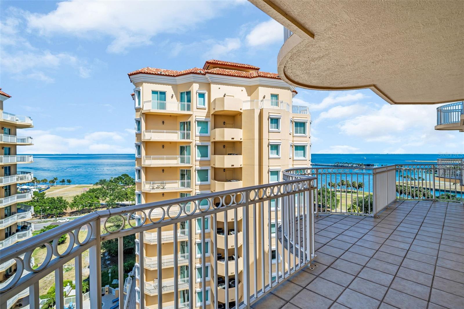 555 5TH AVE NE #1122, ST PETERSBURG, FL, 33701