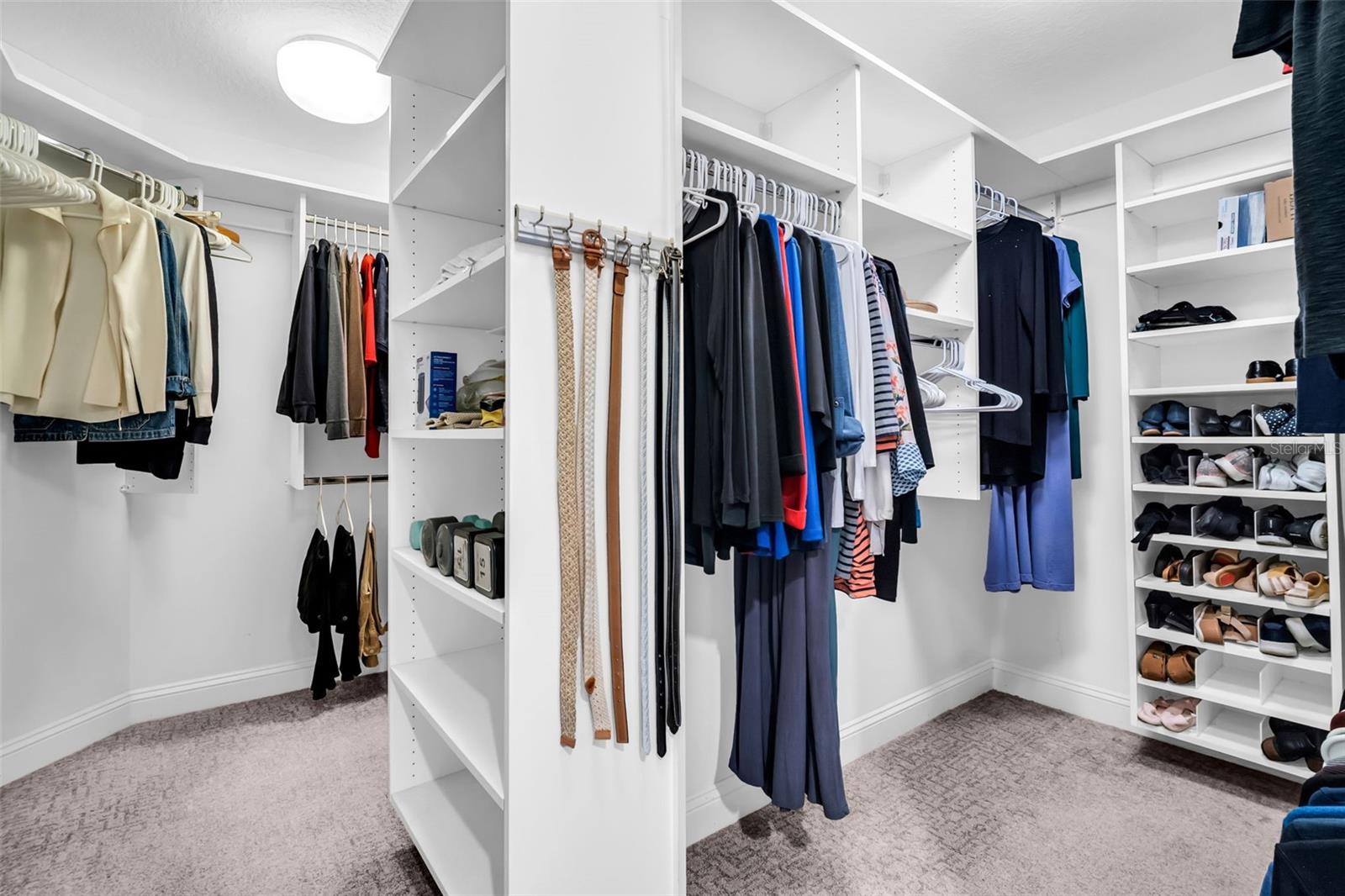 555 5TH AVE NE #1122, ST PETERSBURG, FL, 33701