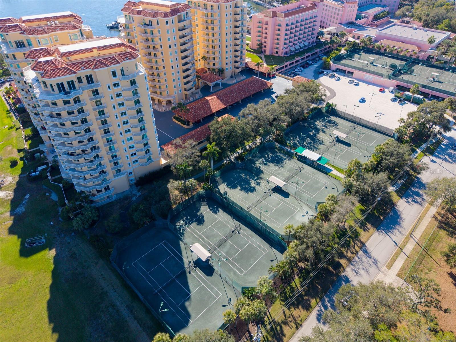 555 5TH AVE NE #1122, ST PETERSBURG, FL, 33701