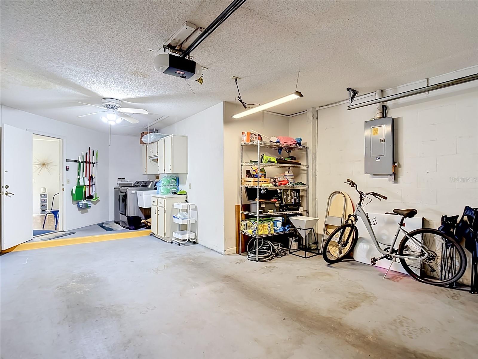 11611 ORLEANS LN, PORT RICHEY, FL, 34668