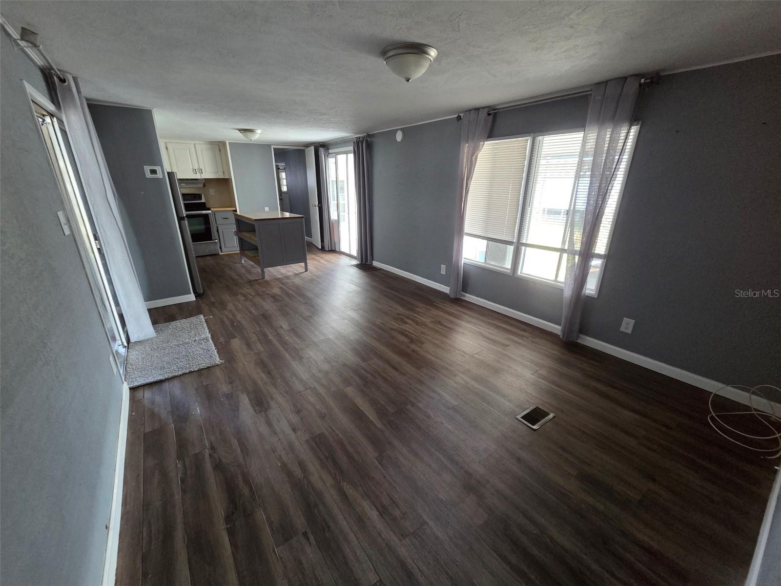 39143 OLA AVE, ZEPHYRHILLS, FL, 33542