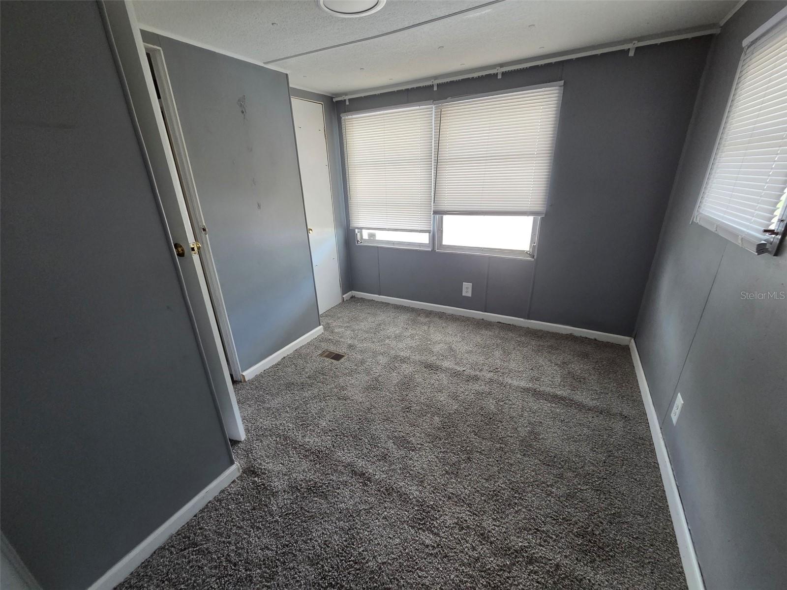 39143 OLA AVE, ZEPHYRHILLS, FL, 33542