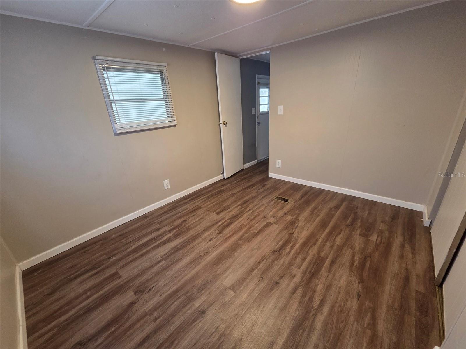 39143 OLA AVE, ZEPHYRHILLS, FL, 33542